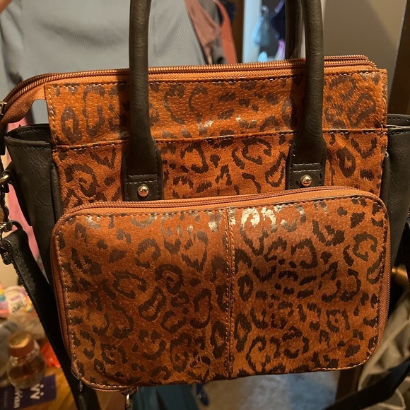 Suede Cheetah Crossbody Bag - Picture 4 of 8